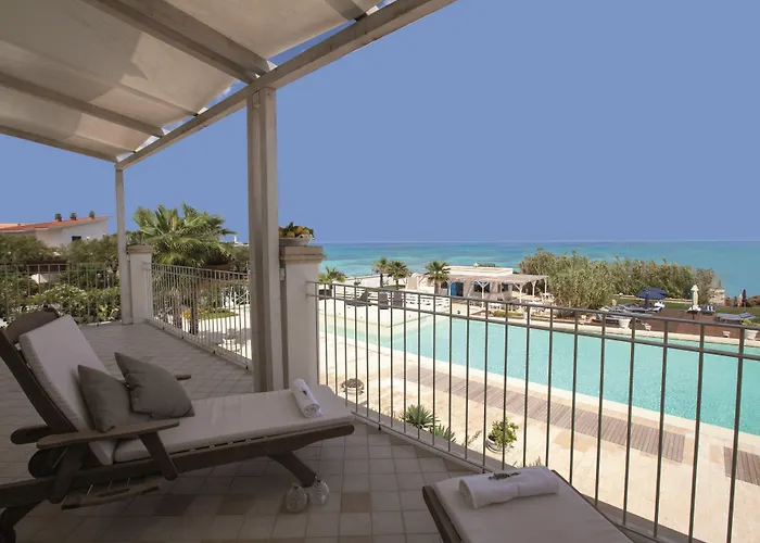 Canne Bianche Lifestyle 5* Torre Canne